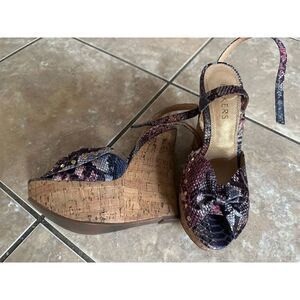 Bakers 6 Ultra High Platform Sandals Bow Animal Print